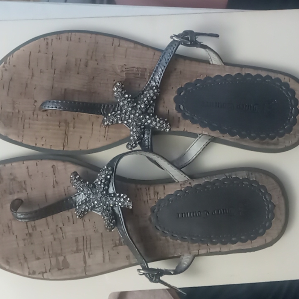 Juicy couture flip flop sz 9 starfish embellished